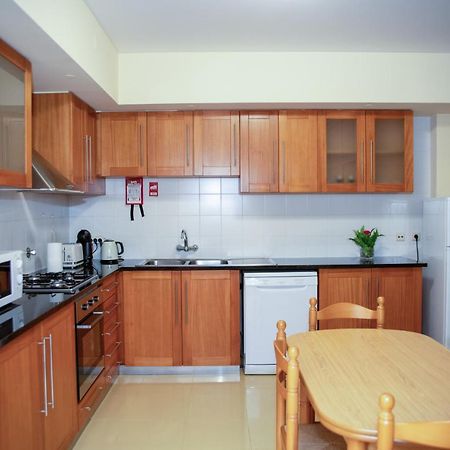 Vizinha'S Mommy'S Apartment 蓬塔德尔加达 外观 照片