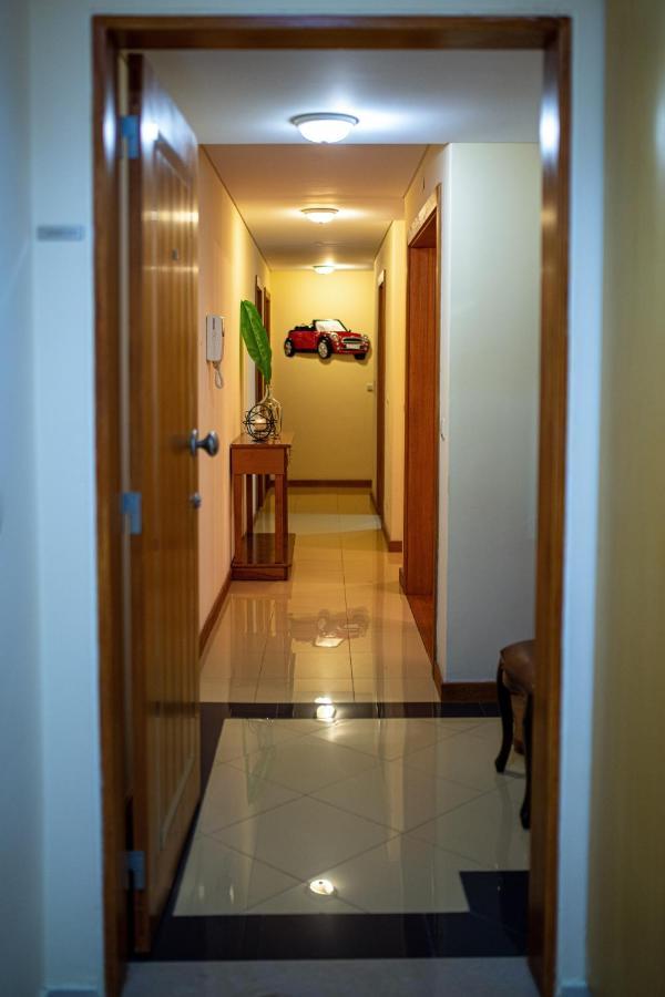 Vizinha'S Mommy'S Apartment 蓬塔德尔加达 外观 照片