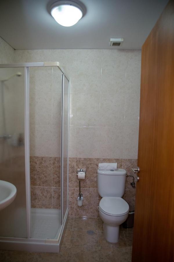 Vizinha'S Mommy'S Apartment 蓬塔德尔加达 外观 照片